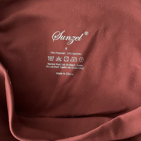 Sunzel Workout Leggings for Women, Squat Proof High Waisted Yoga Pants Maroon S - Picture 4 of 5